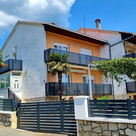 Apartments Kira Цриквеница Экстерьер фото