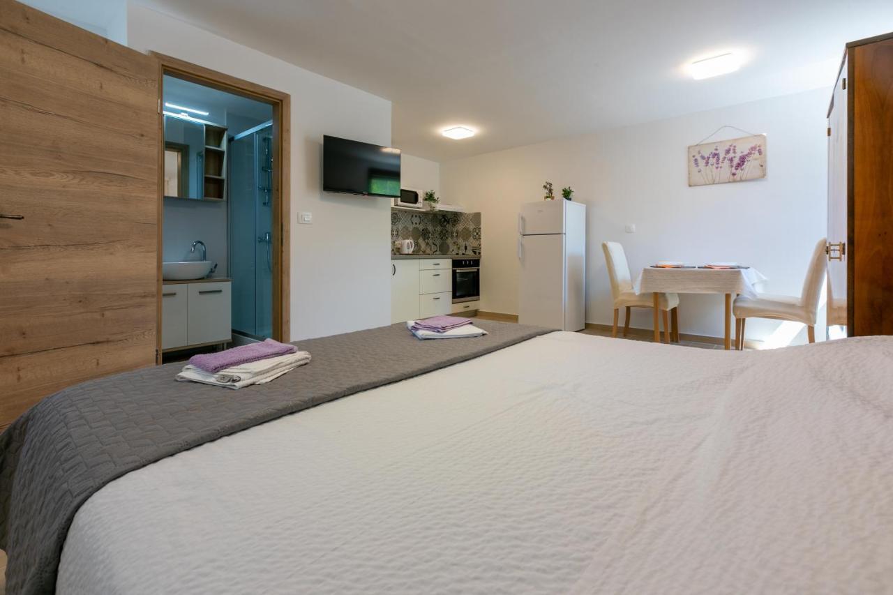Apartments Kira Цриквеница Экстерьер фото